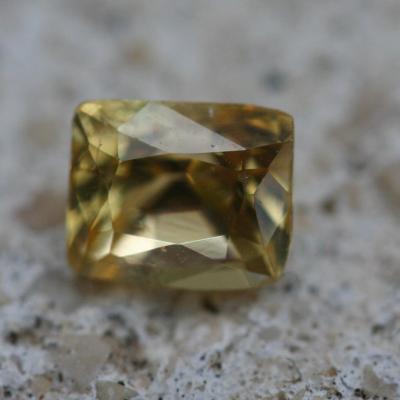 Saphir [0.75 ct]