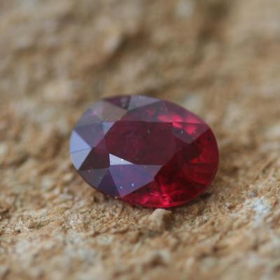 Rubis [0.84 ct]