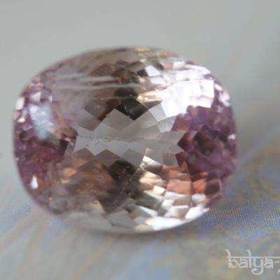 Kunzite [10.62 ct]