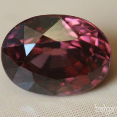 Zircon [3.05 ct]