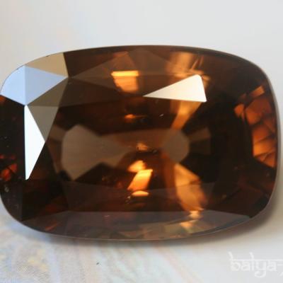 Zircon [27.45 ct]