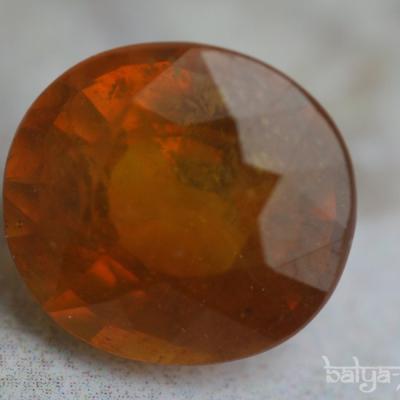 Saphir [9.21 ct]